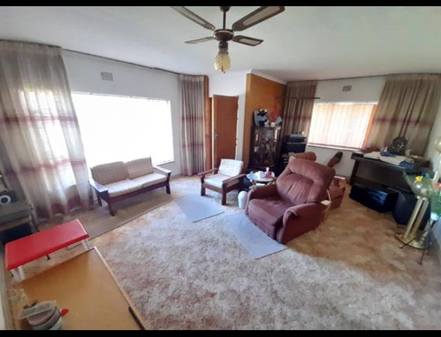 3 BEDROOM HOUSE FOR SALE IN DAL FOUCHE